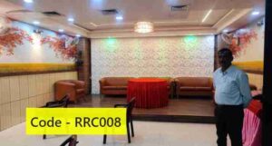 2200 sqft hall on rent at prime location in raebareli – 2